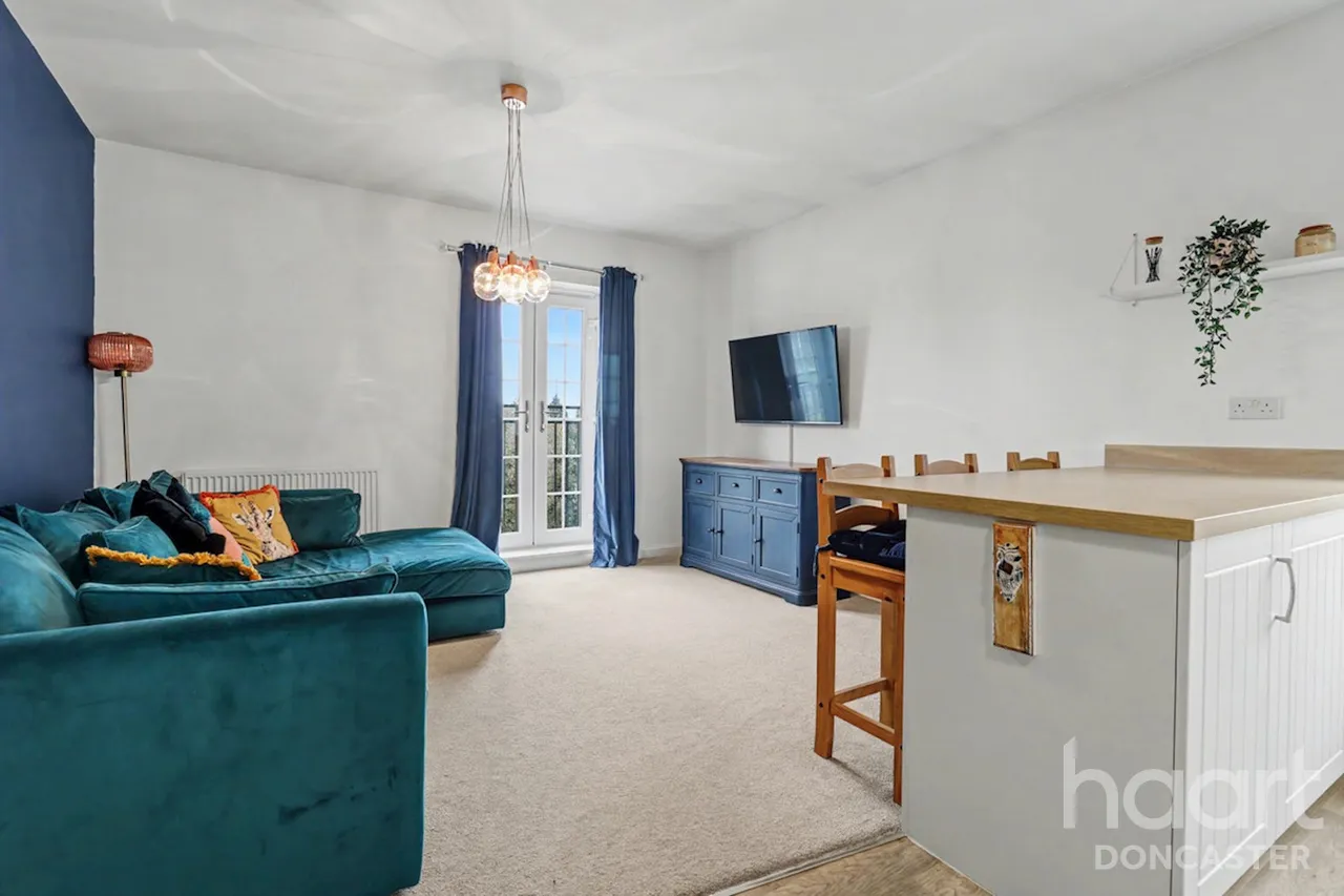 Rosso Close, Belle Vue, DN4, photo 8
