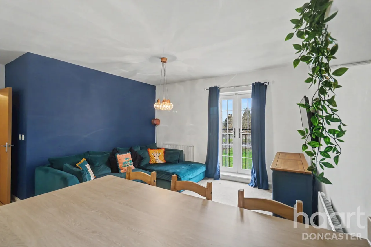 Rosso Close, Belle Vue, DN4, photo 7