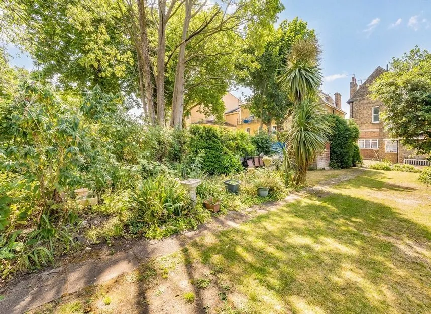 Longley Road, Tooting, SW17, photo 6