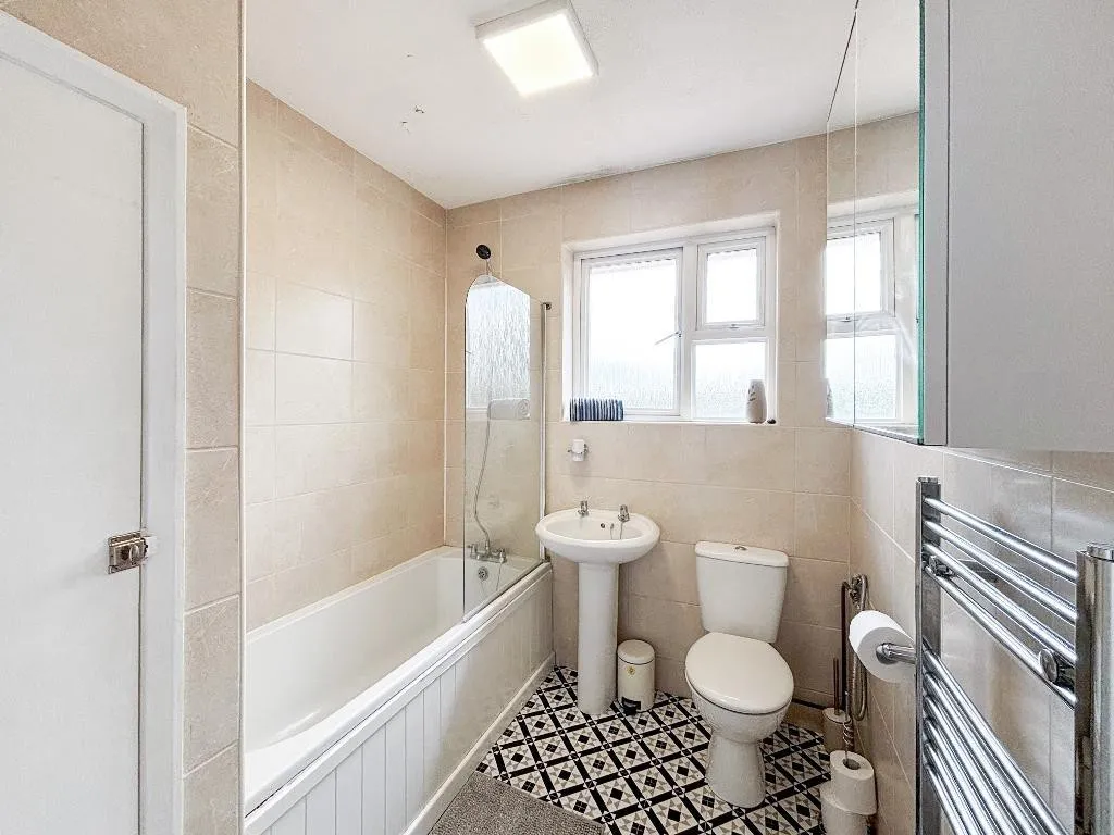 Rawlins Close, South Croydon, photo 13