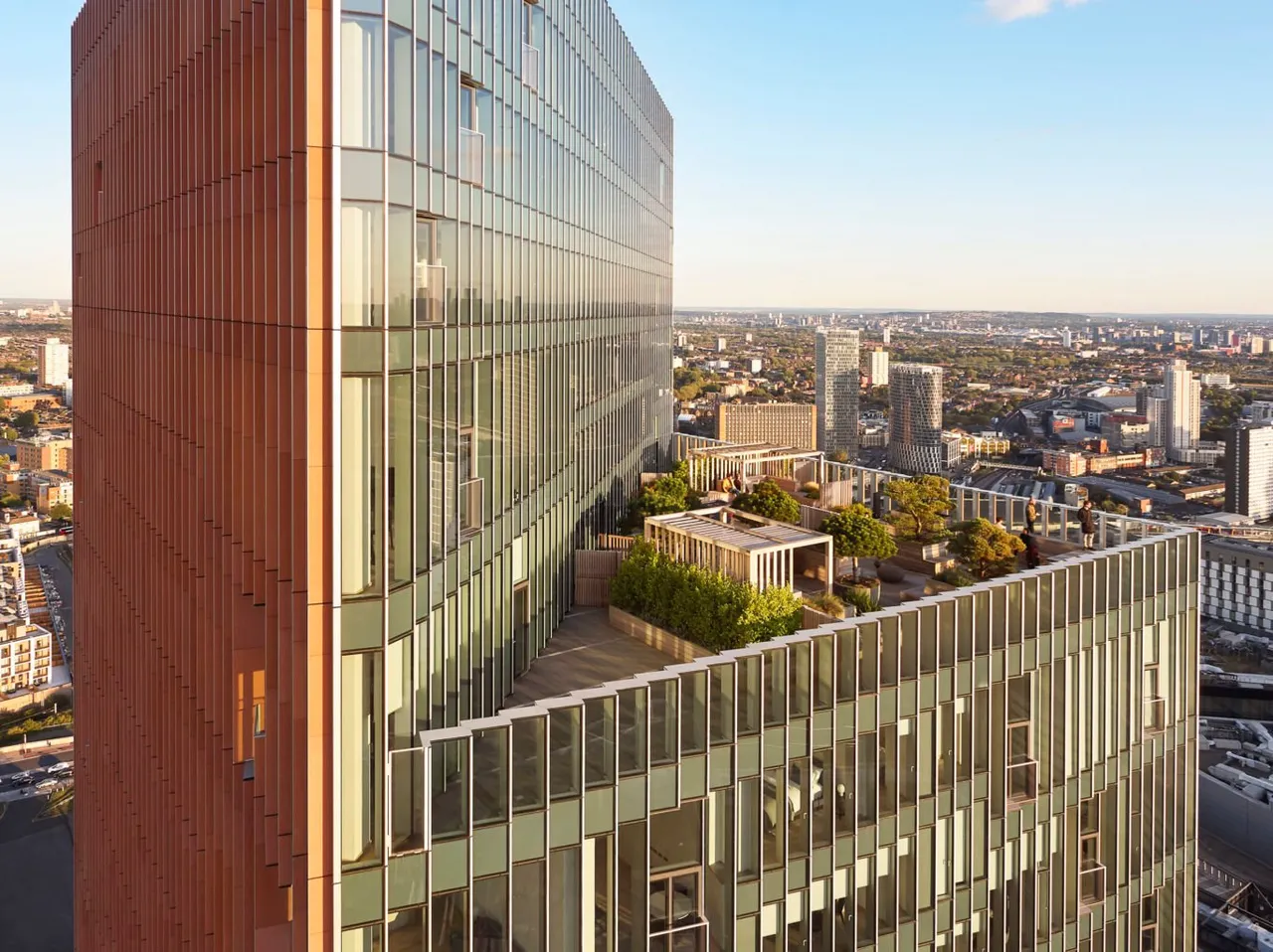 2 bed flat for sale — Manhattan Loft Gardens, Stratford E20, E20 1FD
