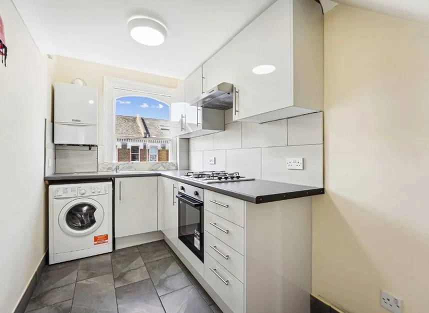 Mayflower Road, Stockwell, SW9, photo 4