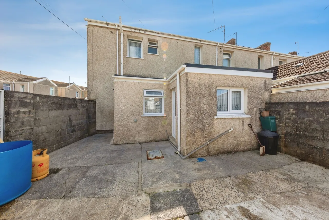 Havelock Street, Llanelli, SA15, photo 5