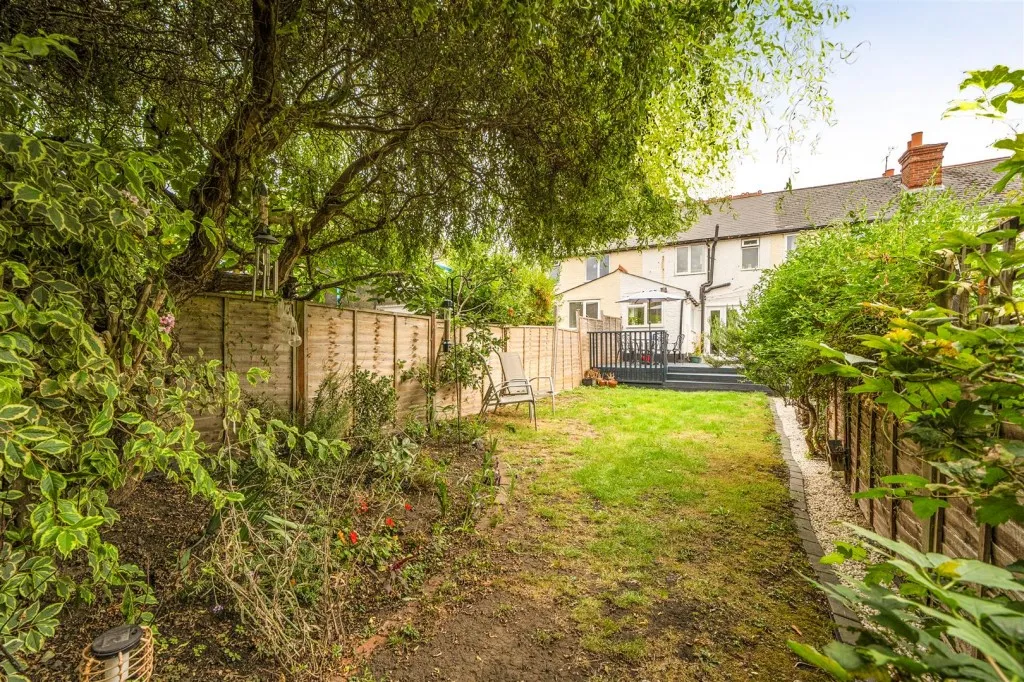 St Johns Road, Caversham, photo 11