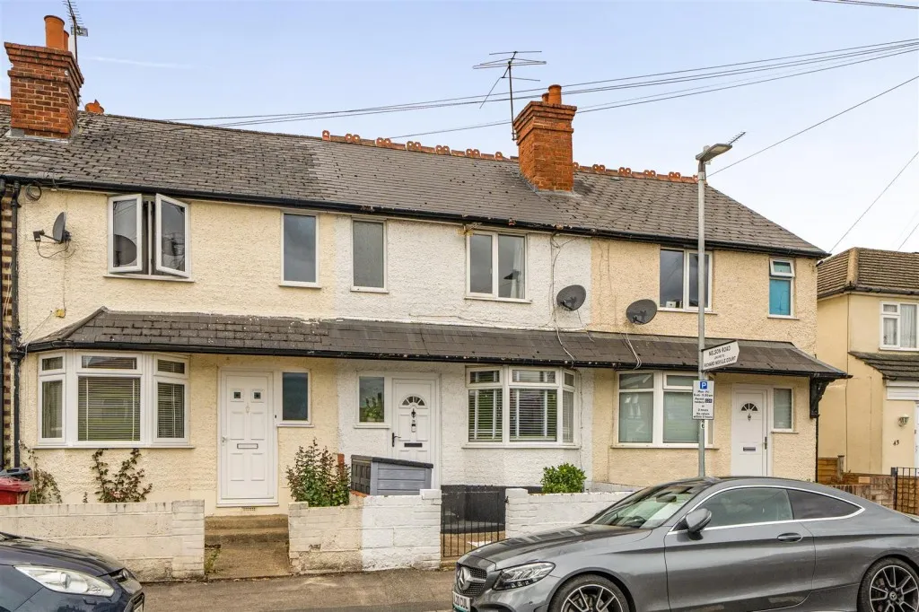 2 bed house for sale, St Johns Road, Caversham