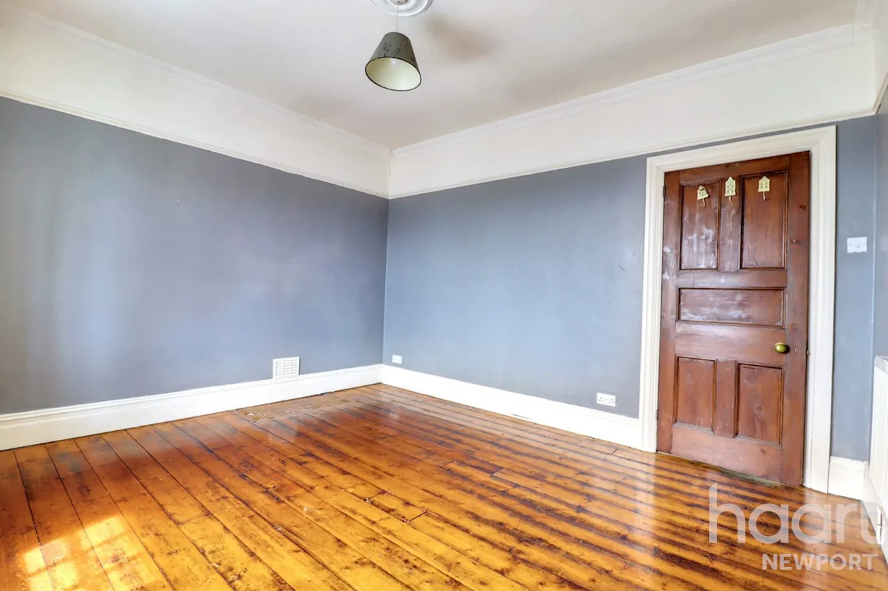 Fields Road, Newport, NP20, photo 18