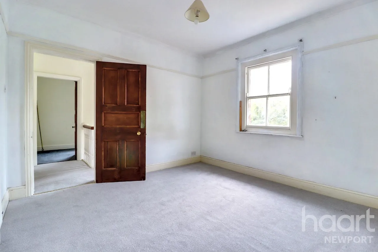 Fields Road, Newport, NP20, photo 21