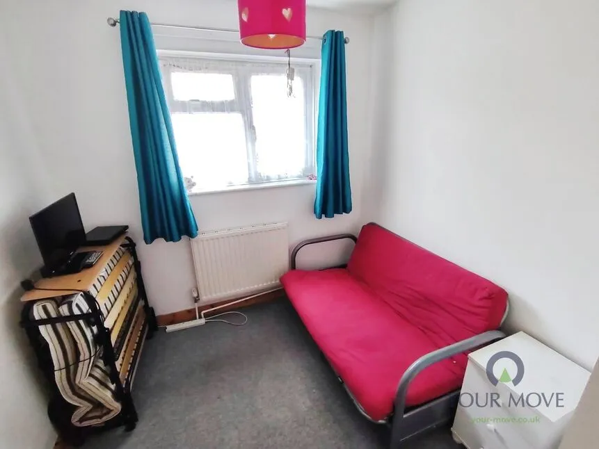 Pheasant Road, Chatham, Kent, ME4, photo 11