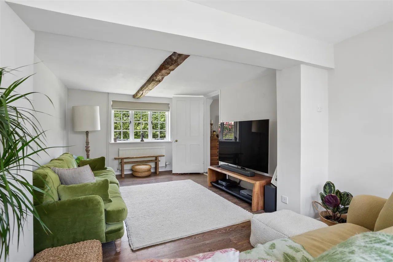 Nearton End, Swanbourne, photo 4