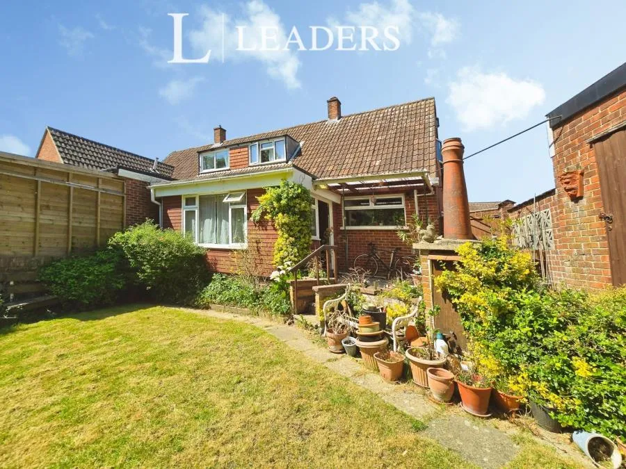 3 bed house for sale, Masten Crescent, Gosport, PO13