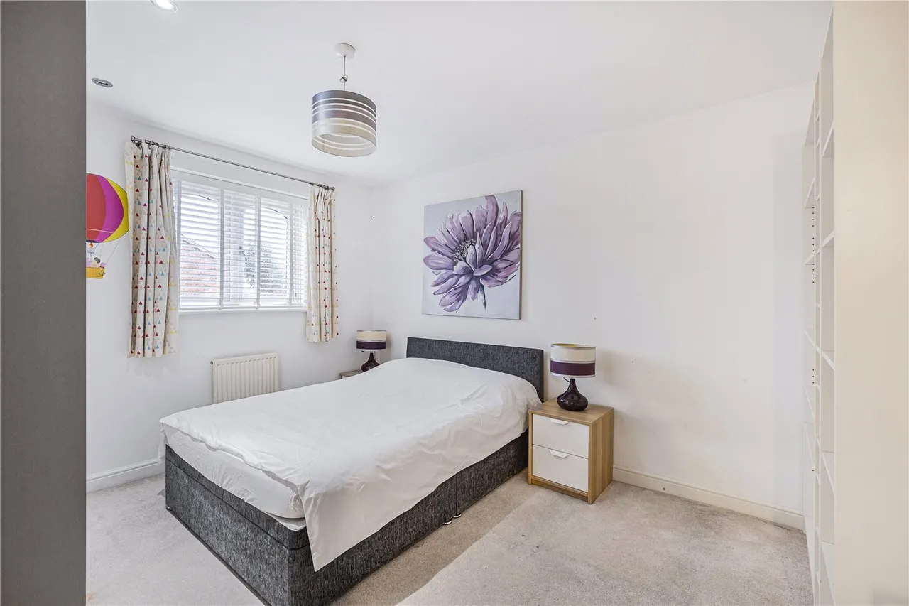 Telegraph Place, London, E14, photo 9