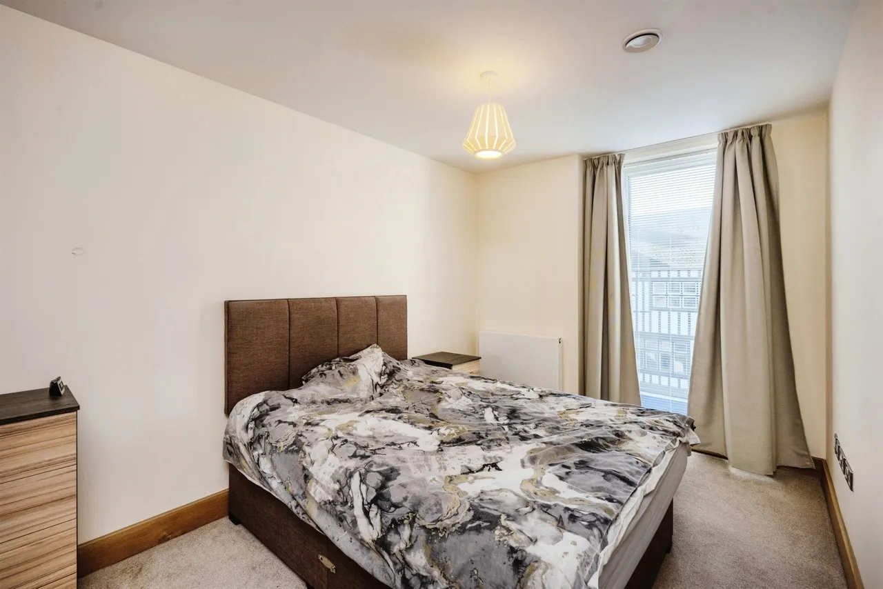 Castle Lane, Swansea, SA1, photo 5