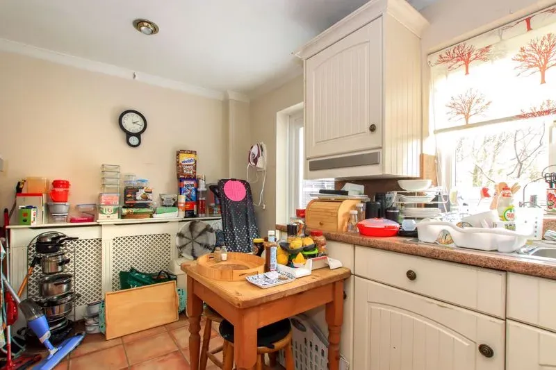 Lakeside, Tring, Hertfordshire, HP23 5HN, photo 9