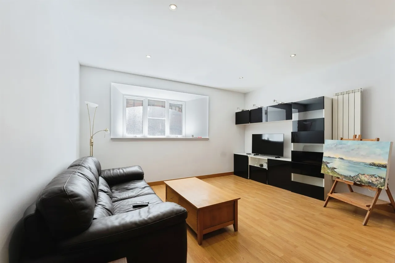Dock Road, Birkenhead, photo 3