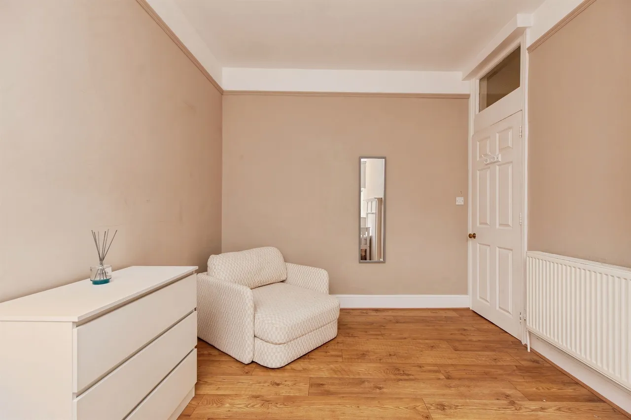 Upper East Hayes, Bath, BA1, photo 13