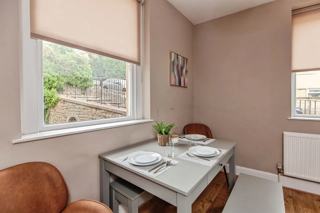 Upper East Hayes, Bath, BA1, photo 4