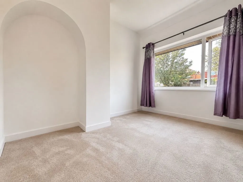 Aldridge Road, Great Barr, B44, photo 21