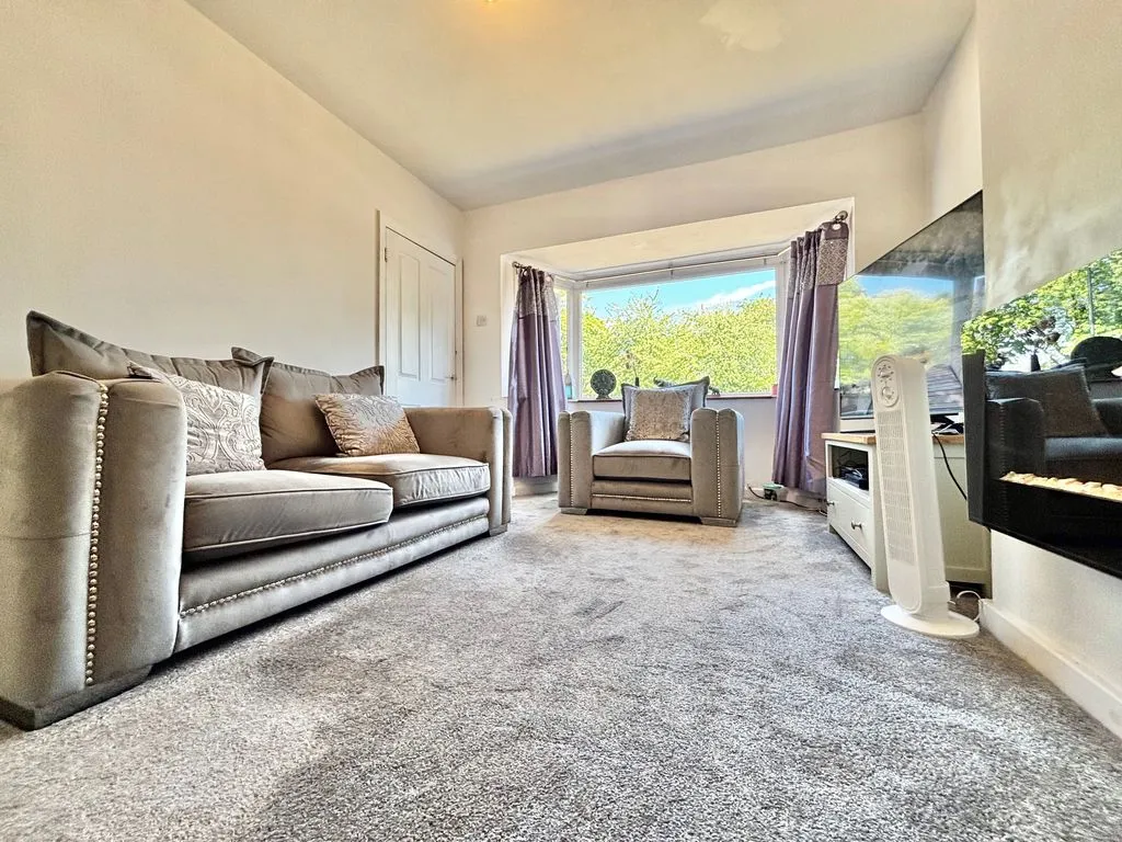 Aldridge Road, Great Barr, B44, photo 4