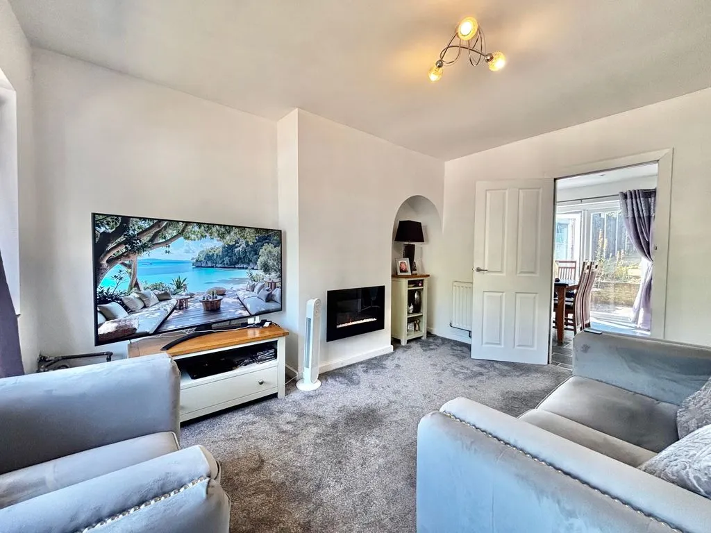 Aldridge Road, Great Barr, B44, photo 3