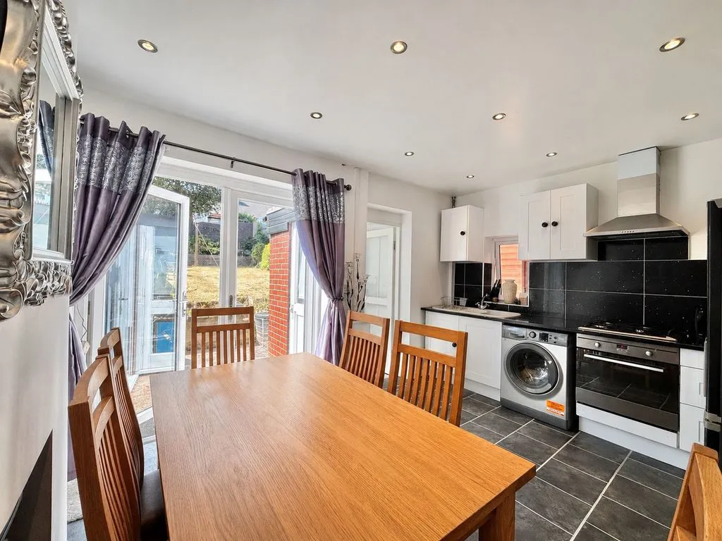 Aldridge Road, Great Barr, B44, photo 2