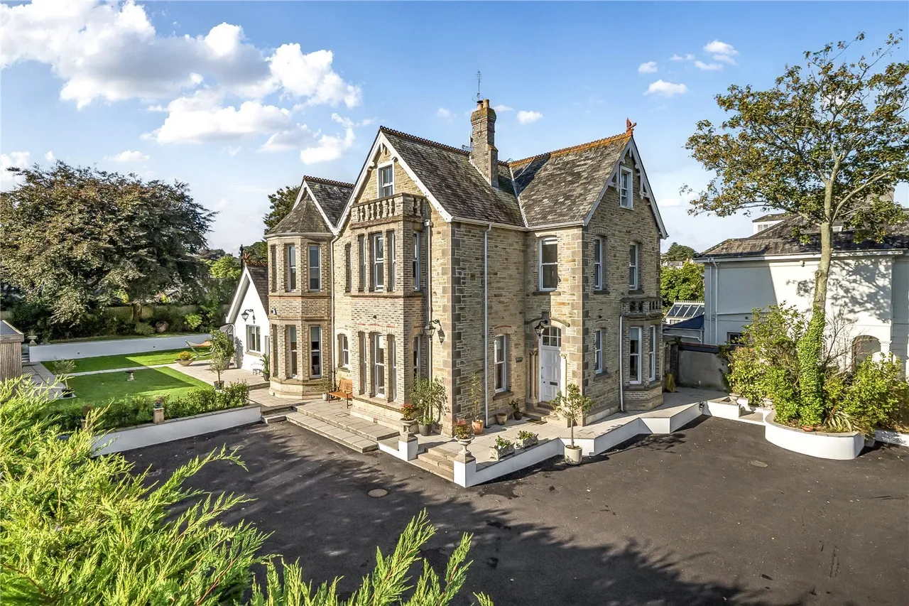 Strangways Villas, Truro, TR1, photo 2