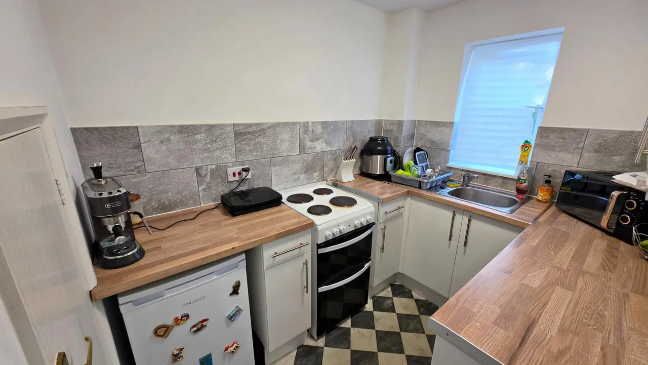 Senwick Drive, Wellingborough, NN8, photo 5