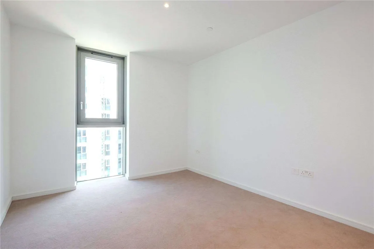Eastfields Avenue, London, SW18 1JY, photo 7