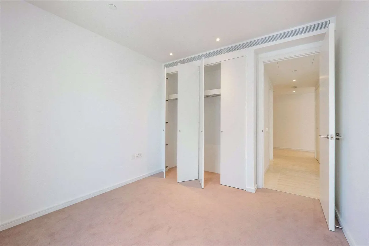 Eastfields Avenue, London, SW18 1JY, photo 6