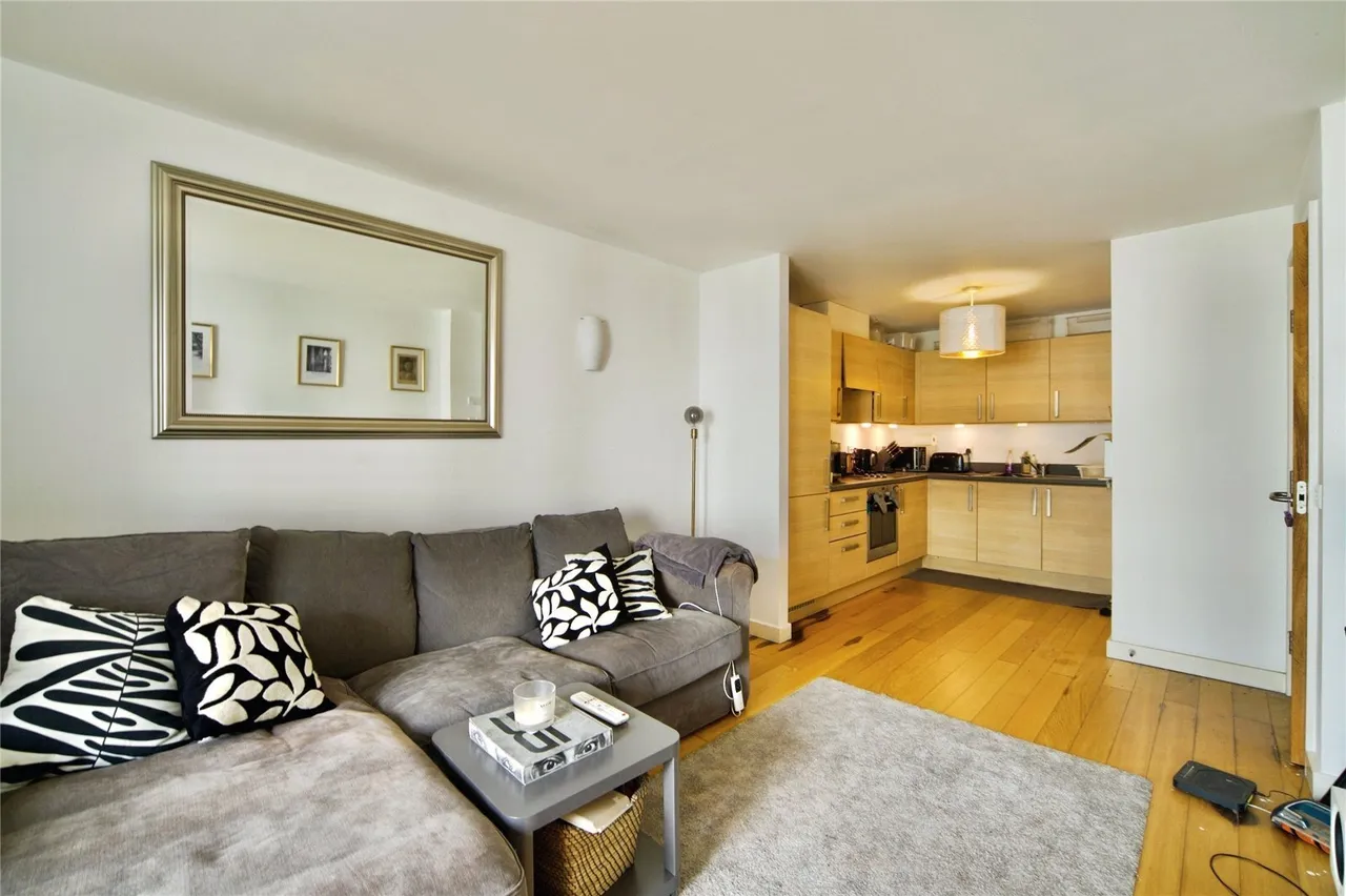 Empire Way, Wembley, HA9, photo 10