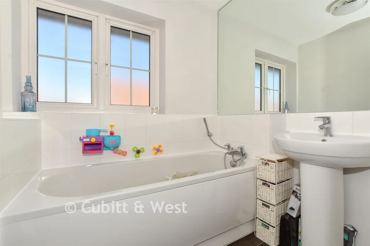 Ockenden Road, Littlehampton, BN17, photo 12