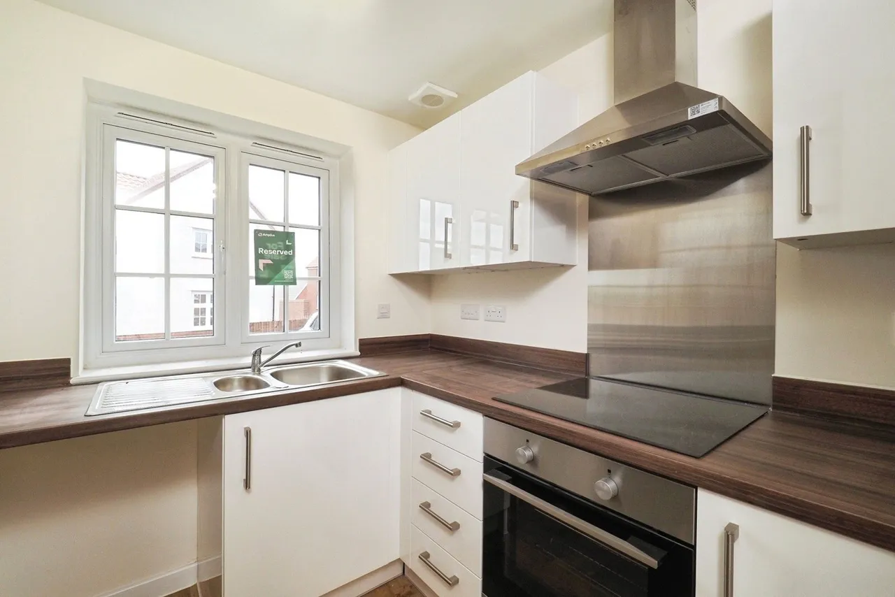 Elm Tree Grove, Fairham, Nottingham, Nottinghamshire, NG11, photo 6