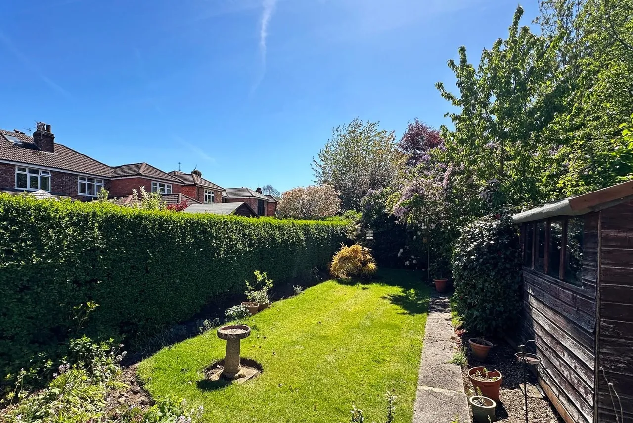 Leicester Avenue, Timperley WA15 6HR, photo 15