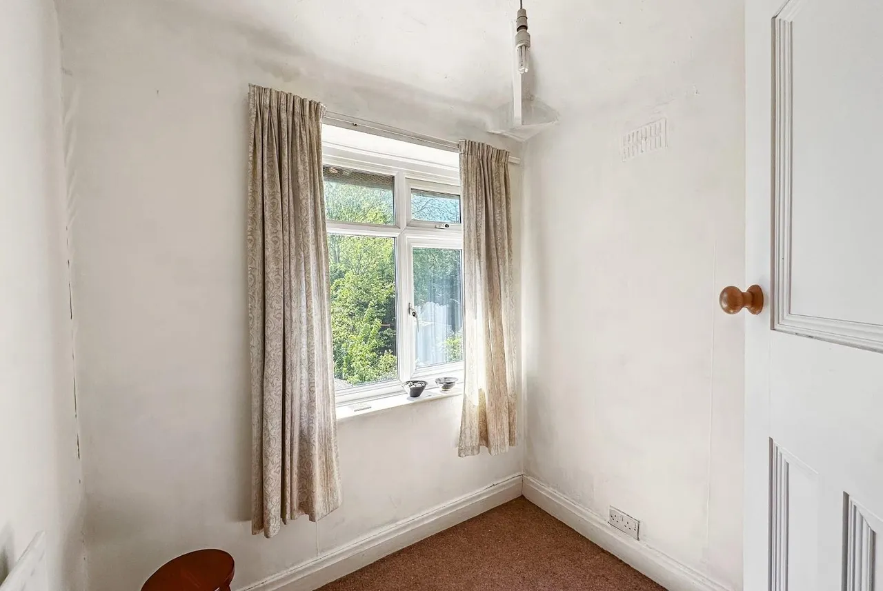 Leicester Avenue, Timperley WA15 6HR, photo 12