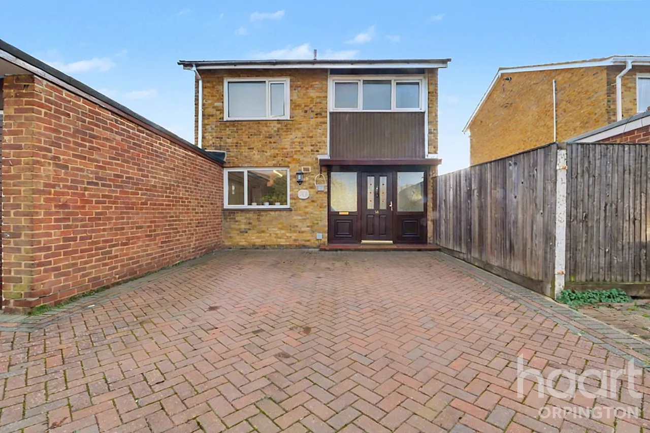 4 bed house for sale, Eldred Drive, Orpington, BR5