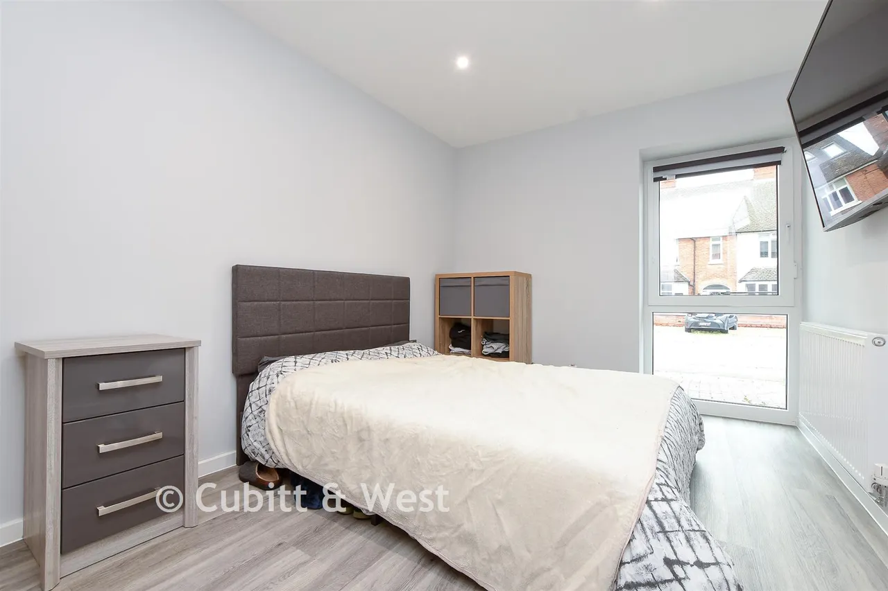 St. John's Road, Redhill, RH1, photo 6
