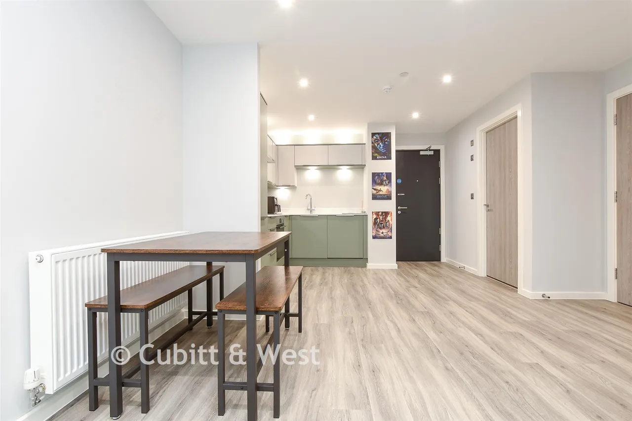 St. John's Road, Redhill, RH1, photo 4