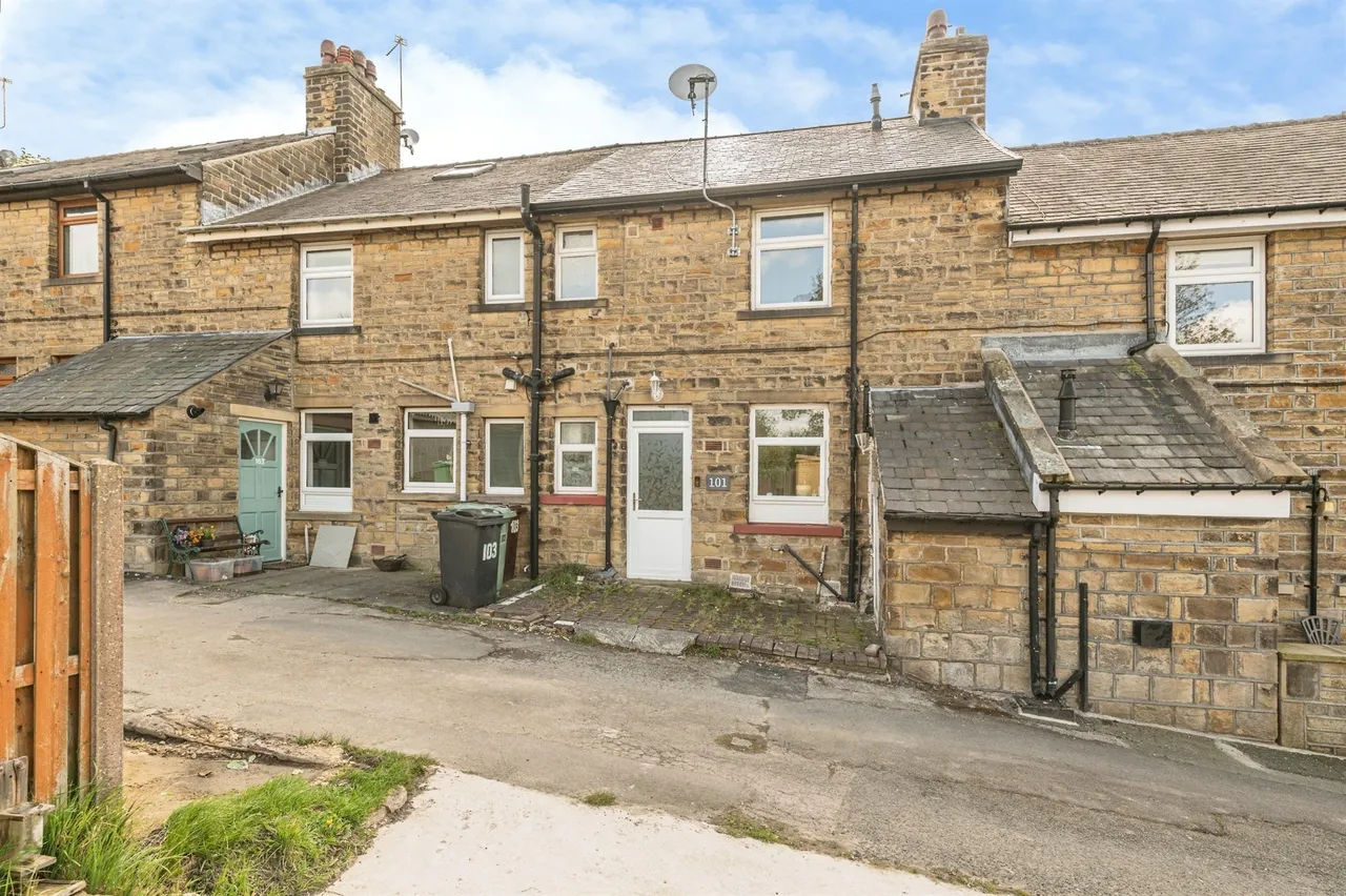 Turnshaw Road, Kirkburton, HD8, photo 11