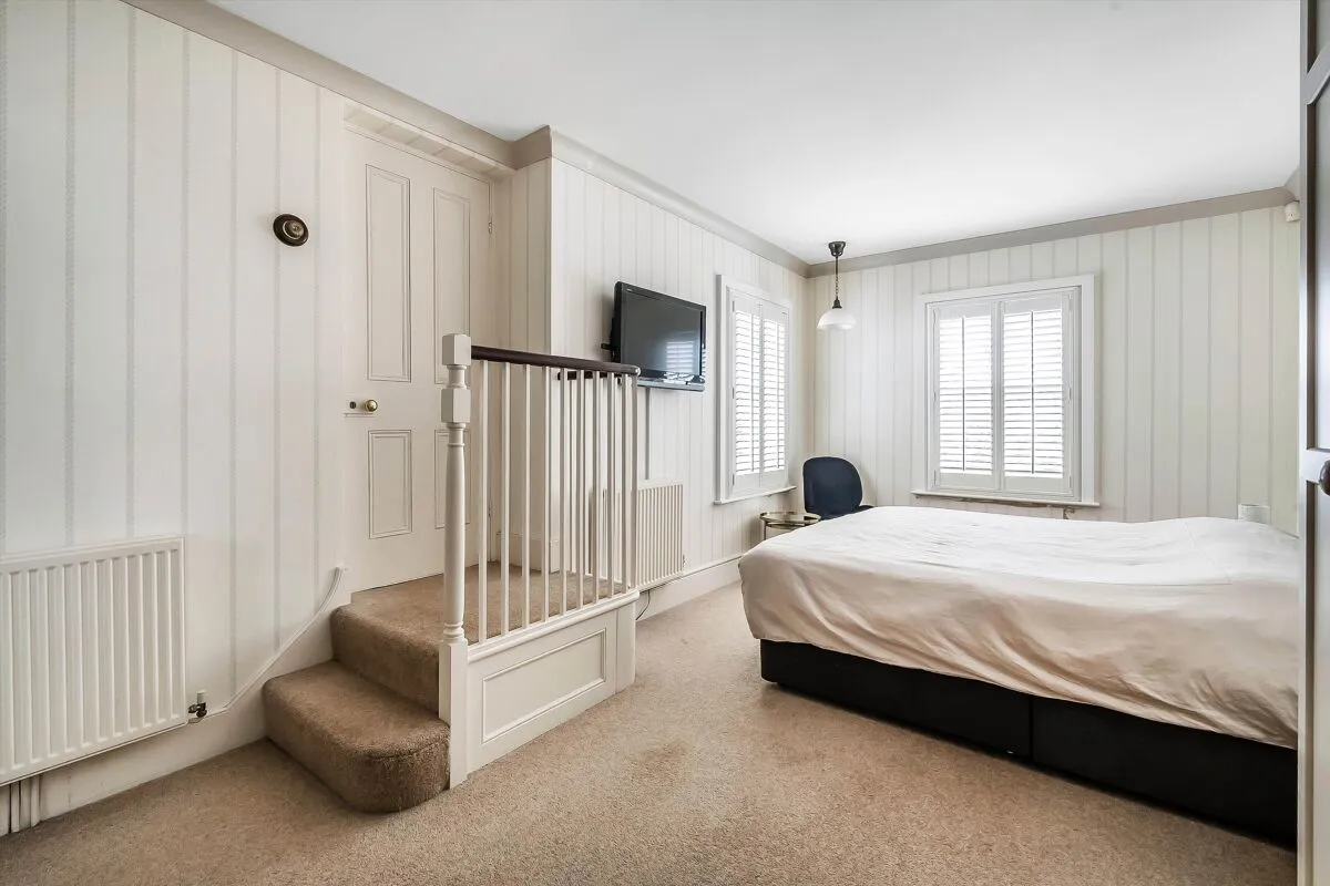 Austen Road, Guildford, GU1, photo 13