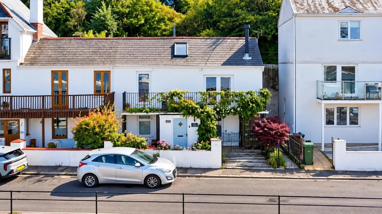 2 bed house for sale, Wolseley Road, Plymouth, PL5