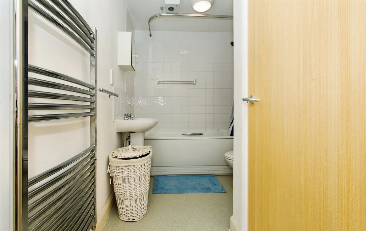 Engledow Drive, Cambridge, CB4, photo 13