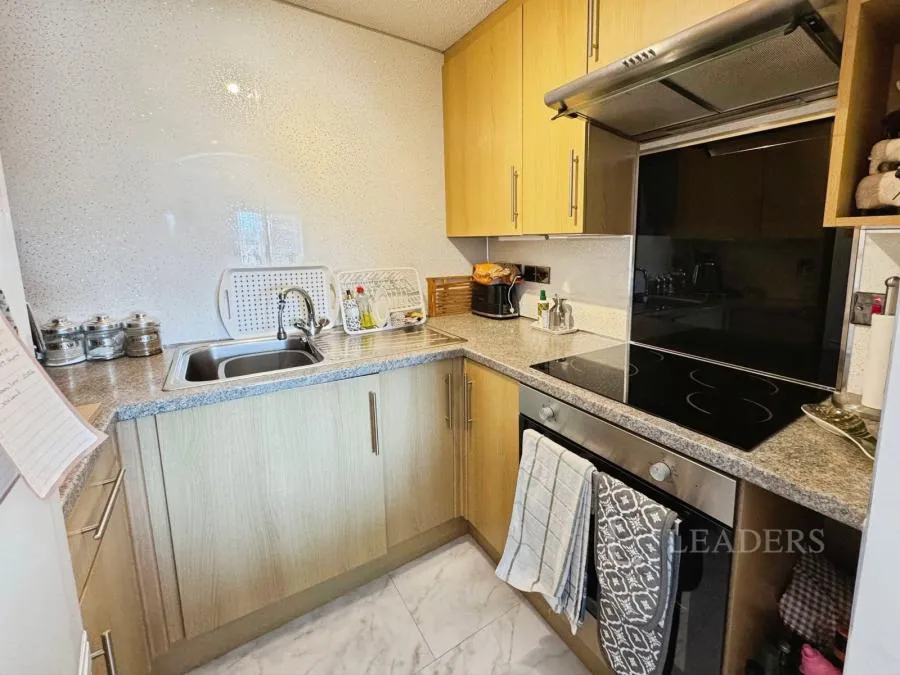Regency Lodge, Elmden Court, CO15, photo 7