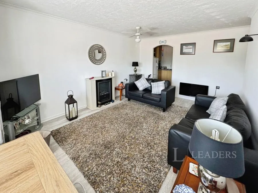 Regency Lodge, Elmden Court, CO15, photo 6