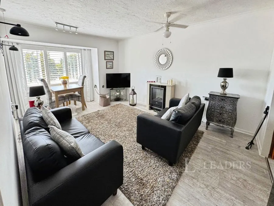 Regency Lodge, Elmden Court, CO15, photo 4
