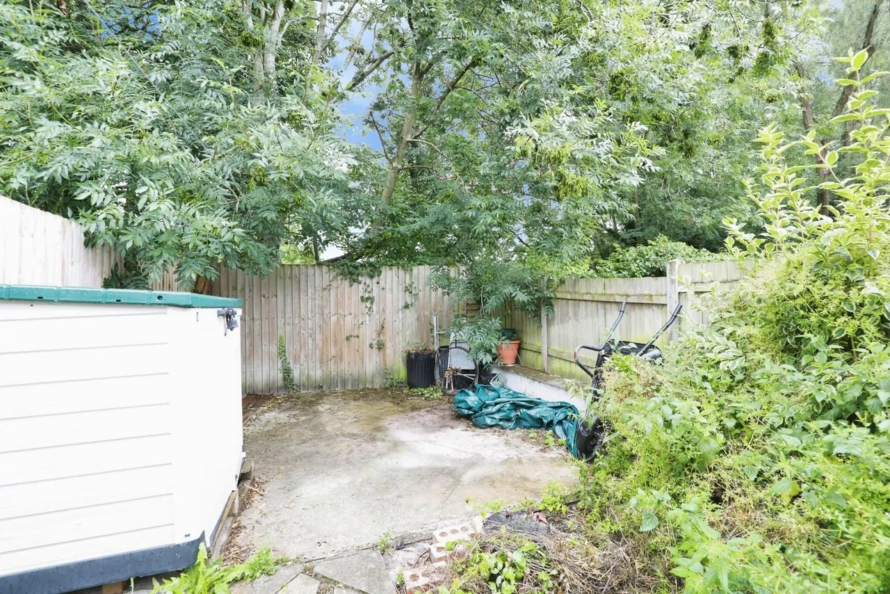 Winifred Street, Stoke-on-Trent, Staffordshire, ST1, photo 14