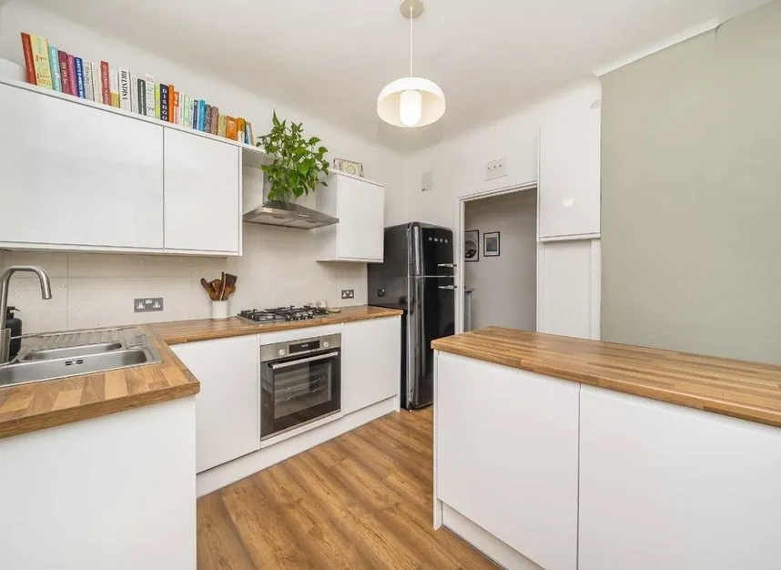 Bromyard Avenue, Acton, W3, photo 3