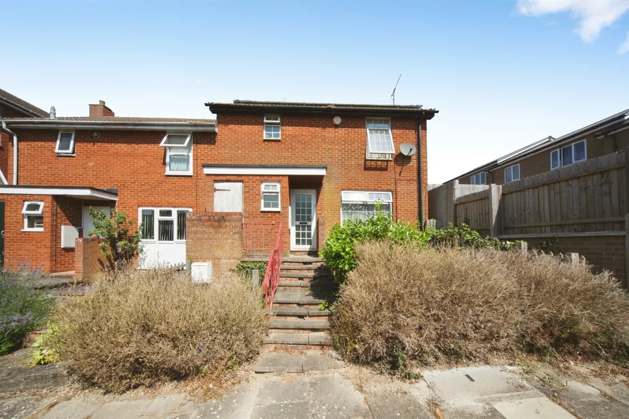 3 bed house for sale, Morris Close, Luton, LU3
