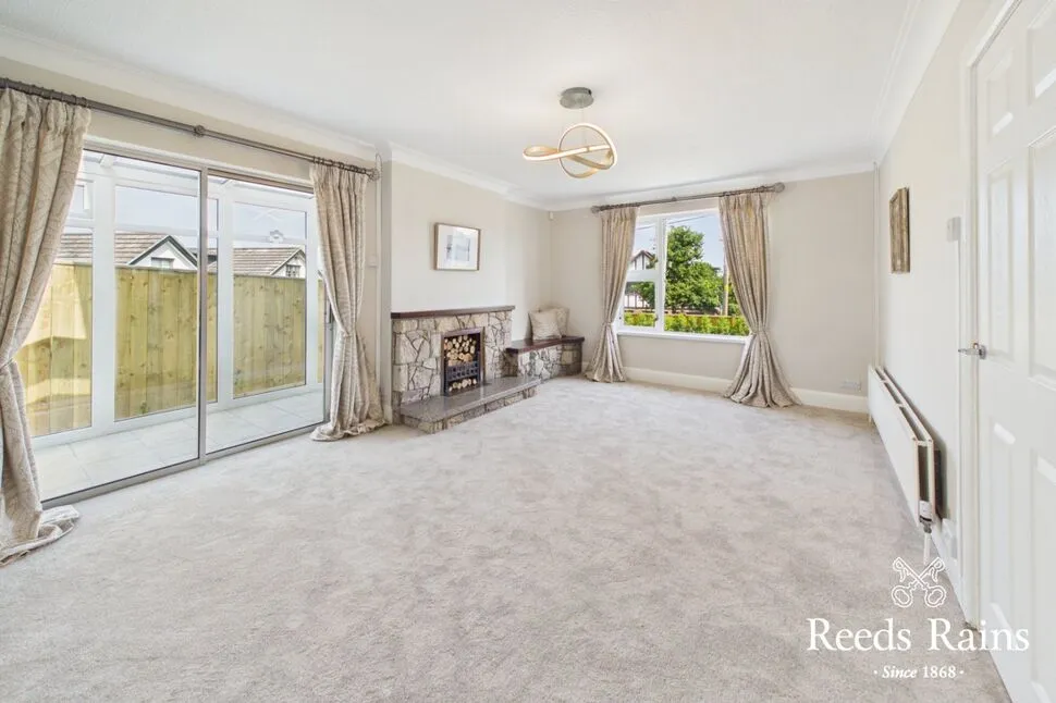 Millvale Road, Hillsborough, County Down, BT26, photo 2