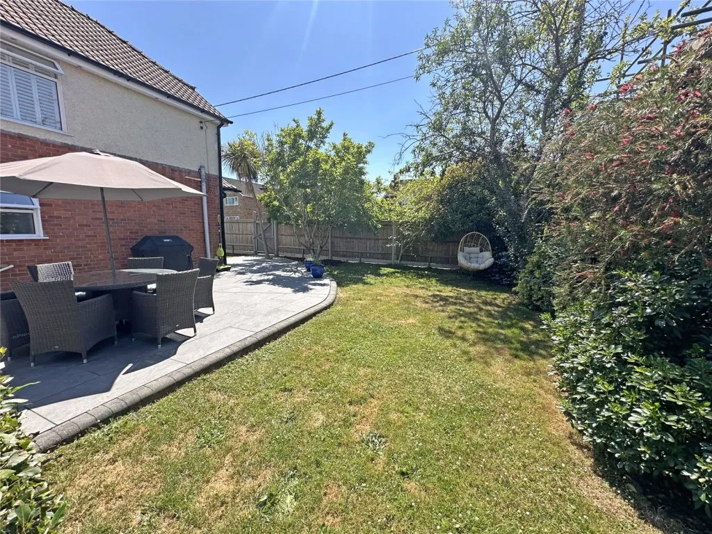 Ashurst, Southampton, photo 20