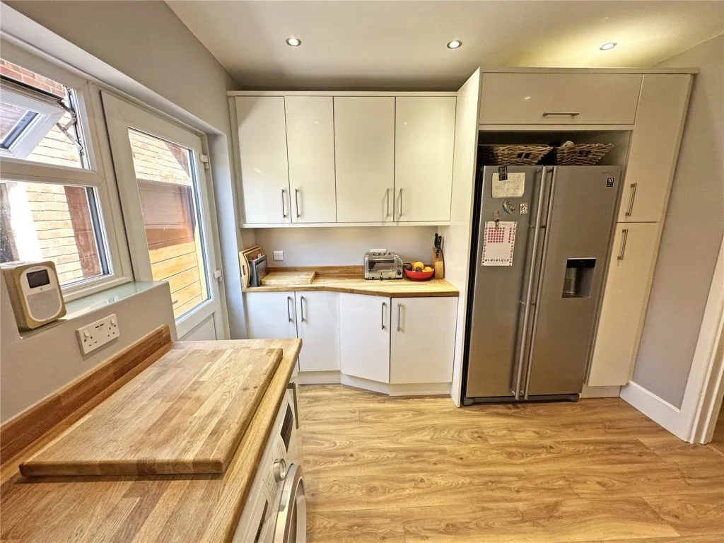 Ashurst, Southampton, photo 6