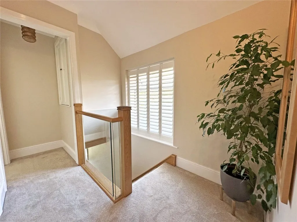 Ashurst, Southampton, photo 11